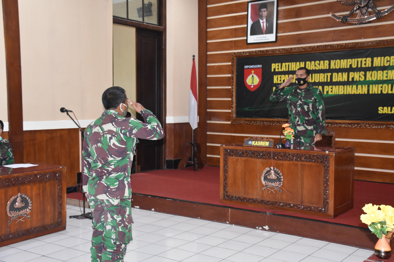 Korem 073/MKT Adakan Pelatihan Komputer Dasar Microsoft Office Word TW IV TA. 2020